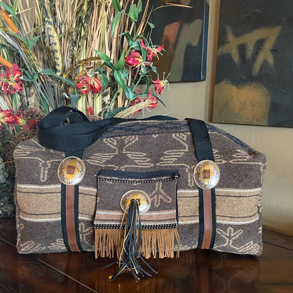 Southwestern Saddle Blanket duffle with fringe - Picture 3 of 6